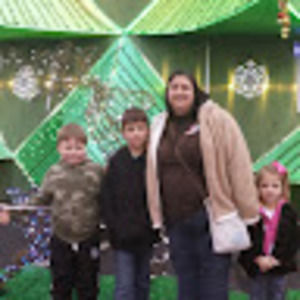 Meet your Posher, Traci